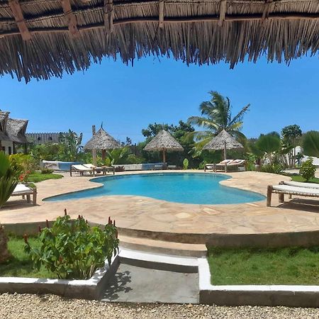 Готель Africa Dream Bungalow Kiwengwa Ківенґва Екстер'єр фото