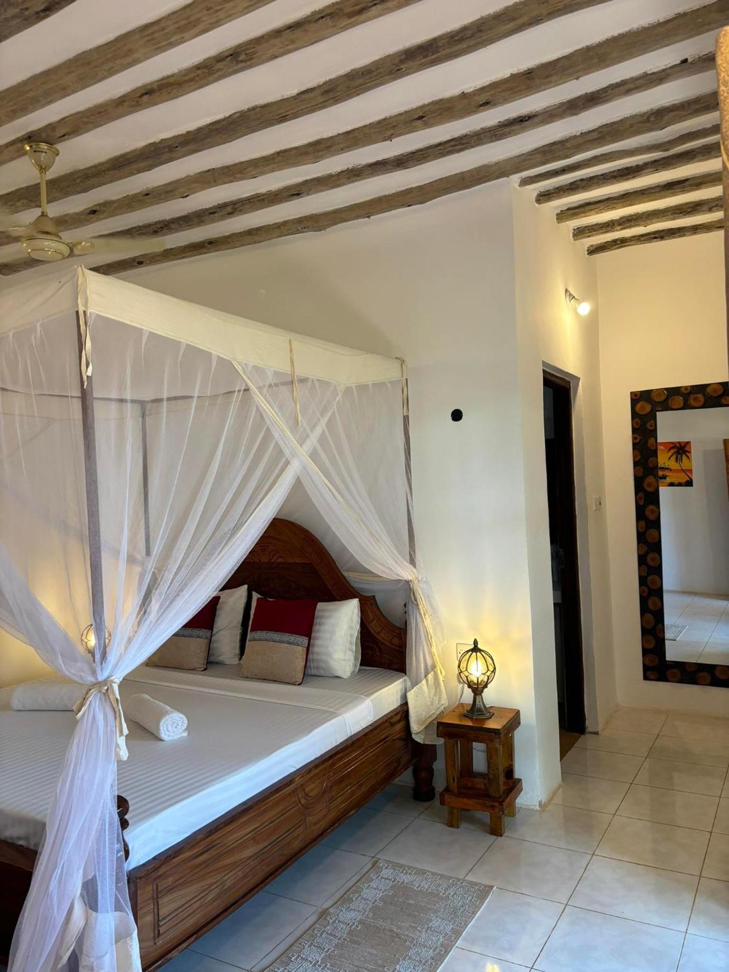 Готель Africa Dream Bungalow Kiwengwa Ківенґва Екстер'єр фото