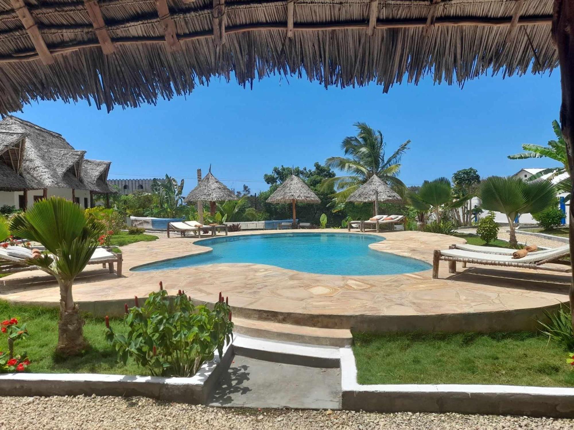 Готель Africa Dream Bungalow Kiwengwa Ківенґва Екстер'єр фото