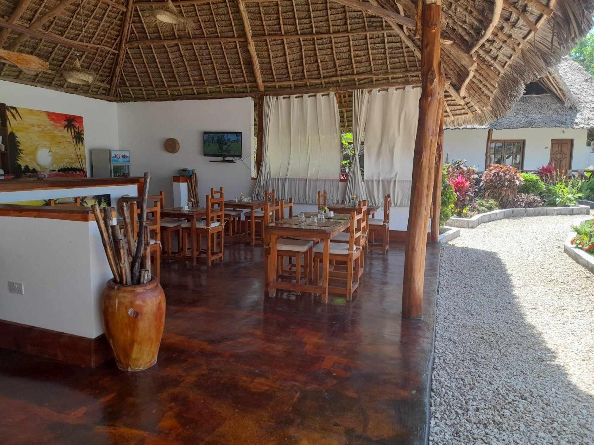 Готель Africa Dream Bungalow Kiwengwa Ківенґва Екстер'єр фото