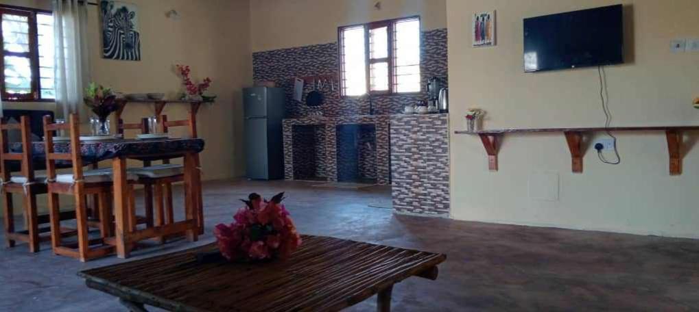 Готель Africa Dream Bungalow Kiwengwa Ківенґва Екстер'єр фото