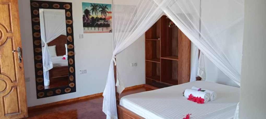 Готель Africa Dream Bungalow Kiwengwa Ківенґва Екстер'єр фото