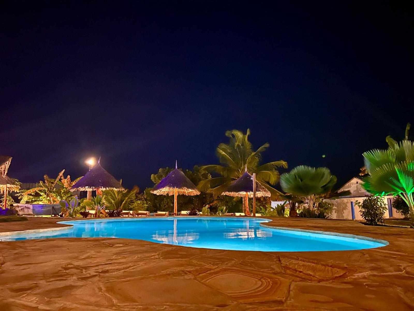 Готель Africa Dream Bungalow Kiwengwa Ківенґва Екстер'єр фото